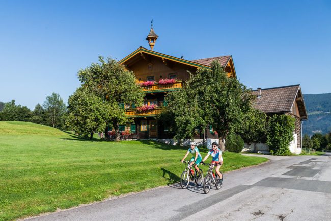 Biken - Sommerurlaub & Wanderurlaub in Radstadt – Bauernhofurlaub in Radstadt am Familienbauernhof Nöglhof