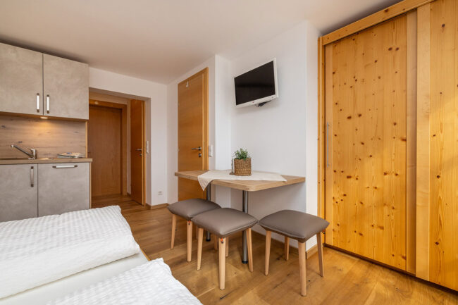 Studio Sunnseit'n - Zimmer in Radstadt, Nöglhof