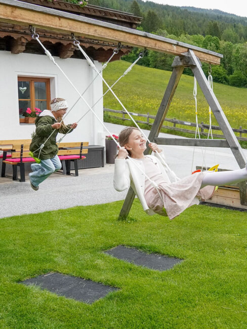 Spielplatz - Nöglhof, Urlaub am Bauernhof in Radstadt